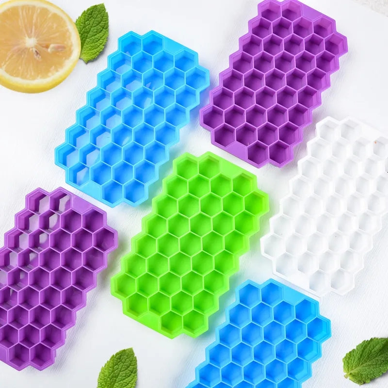 Flexible Honeycomb Ice Tray With Lid