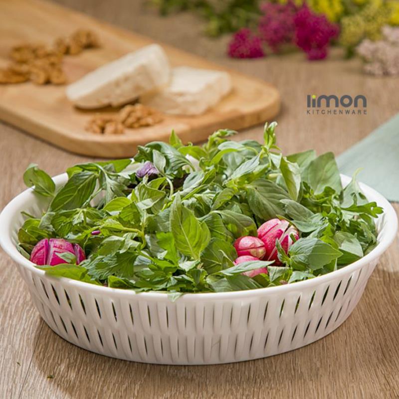 Bamboo Oval Basket (1590) by Limon