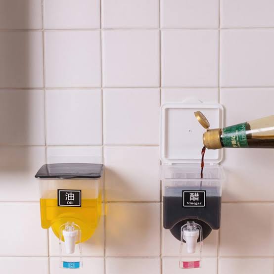 400ml Acrylic Wall mounted Oil Dispenser - All-In-One Store