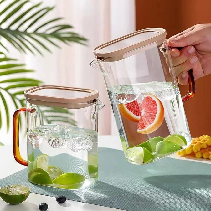 CrystalSeal Glass Pitcher with Airtight Lid