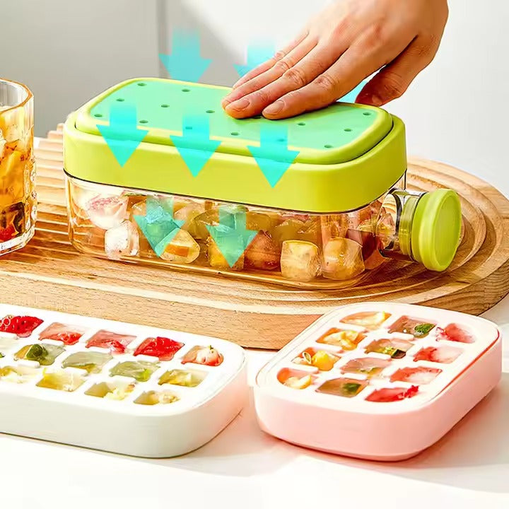 2-in-1 Ice Maker Water Bottle with Straw and Lid