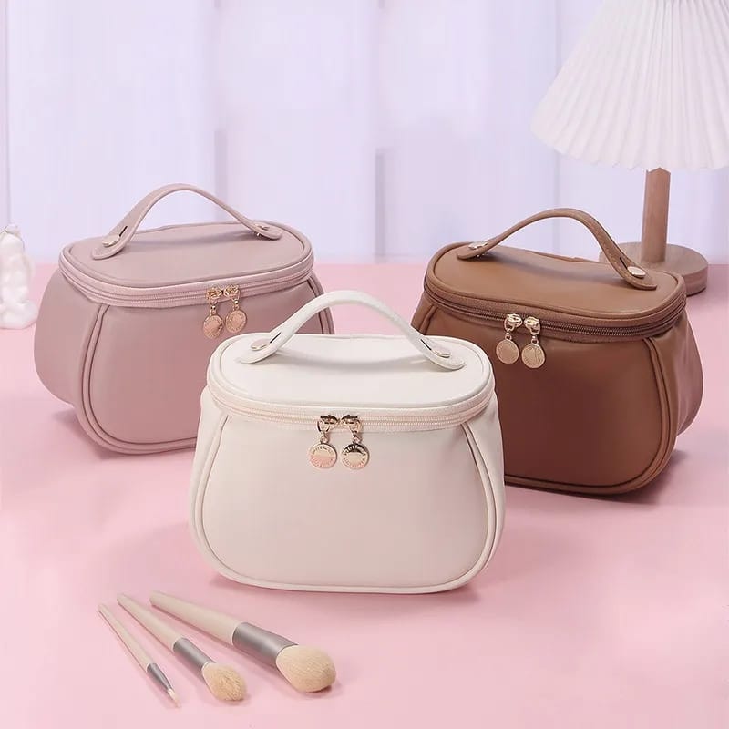 Beauty & Cosmetic Fashion Clutch - All-In-One Store