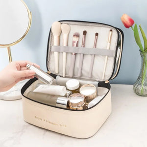 Dual Compartment cosmetic bag - All-In-One Store