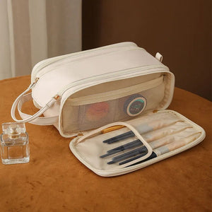 Versatile and Stylish Cosmetic Bag - All-In-One Store