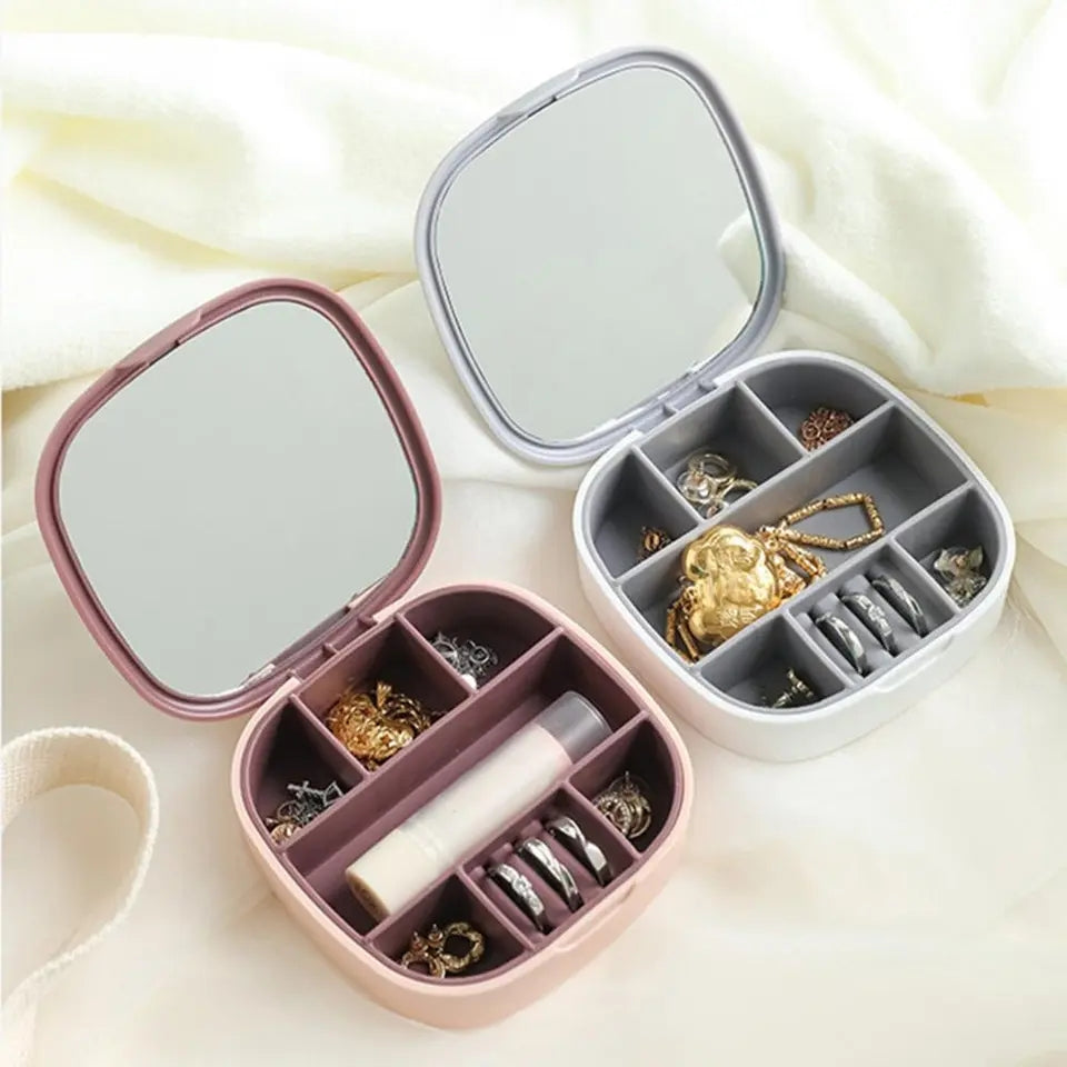 Travel Accessories Portable Small Travel Jewelry Storage Box.