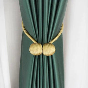 Magnetic Curtain Clips (2 pcs) - All-In-One Store