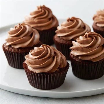 Mini Paper cupcake cups (650 pcs approx) - All-In-One Store