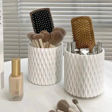 Rotating make-up brushes holder - All-In-One Store