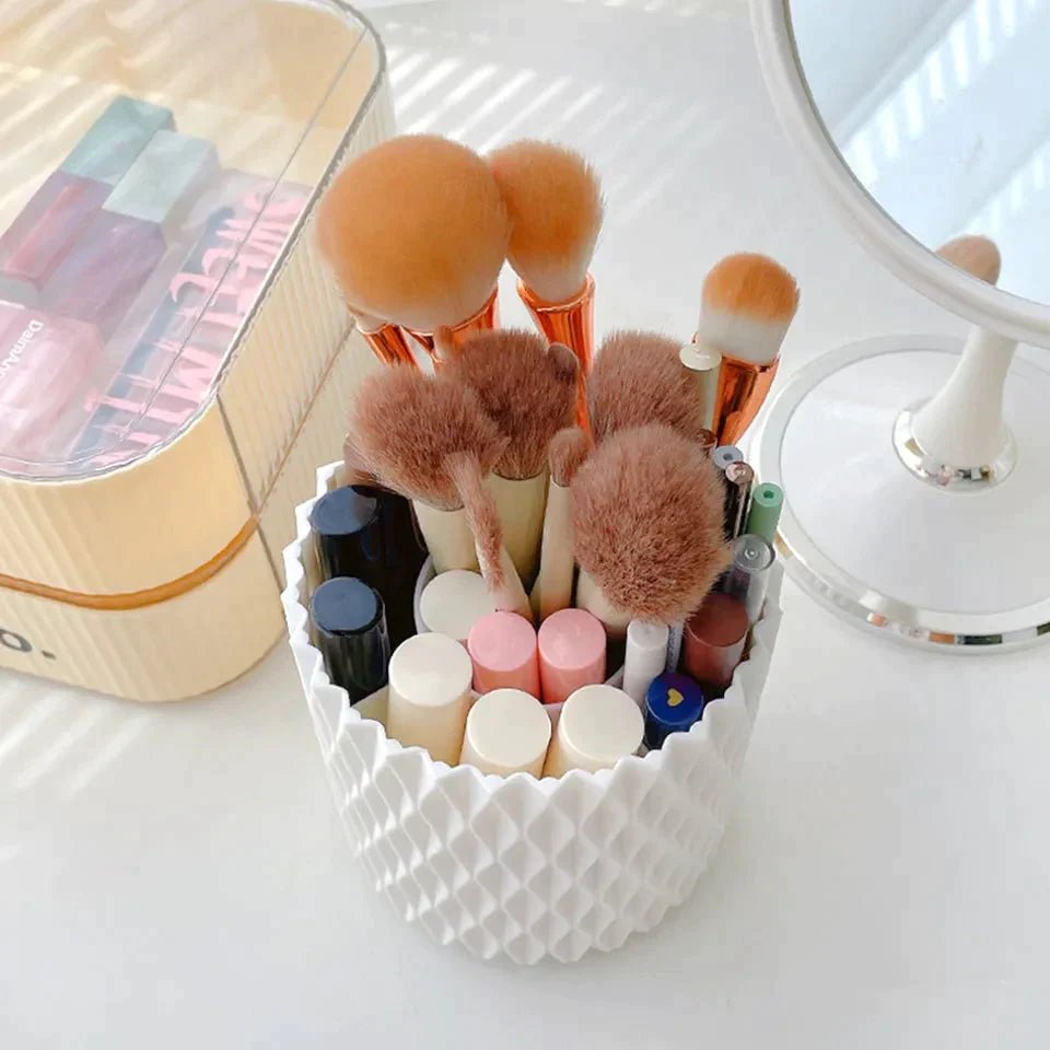 Rotating make-up brushes holder - All-In-One Store