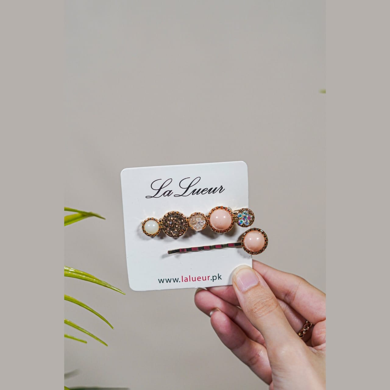 Simulated Pearl Hairclips (2 pcs) - All-In-One Store