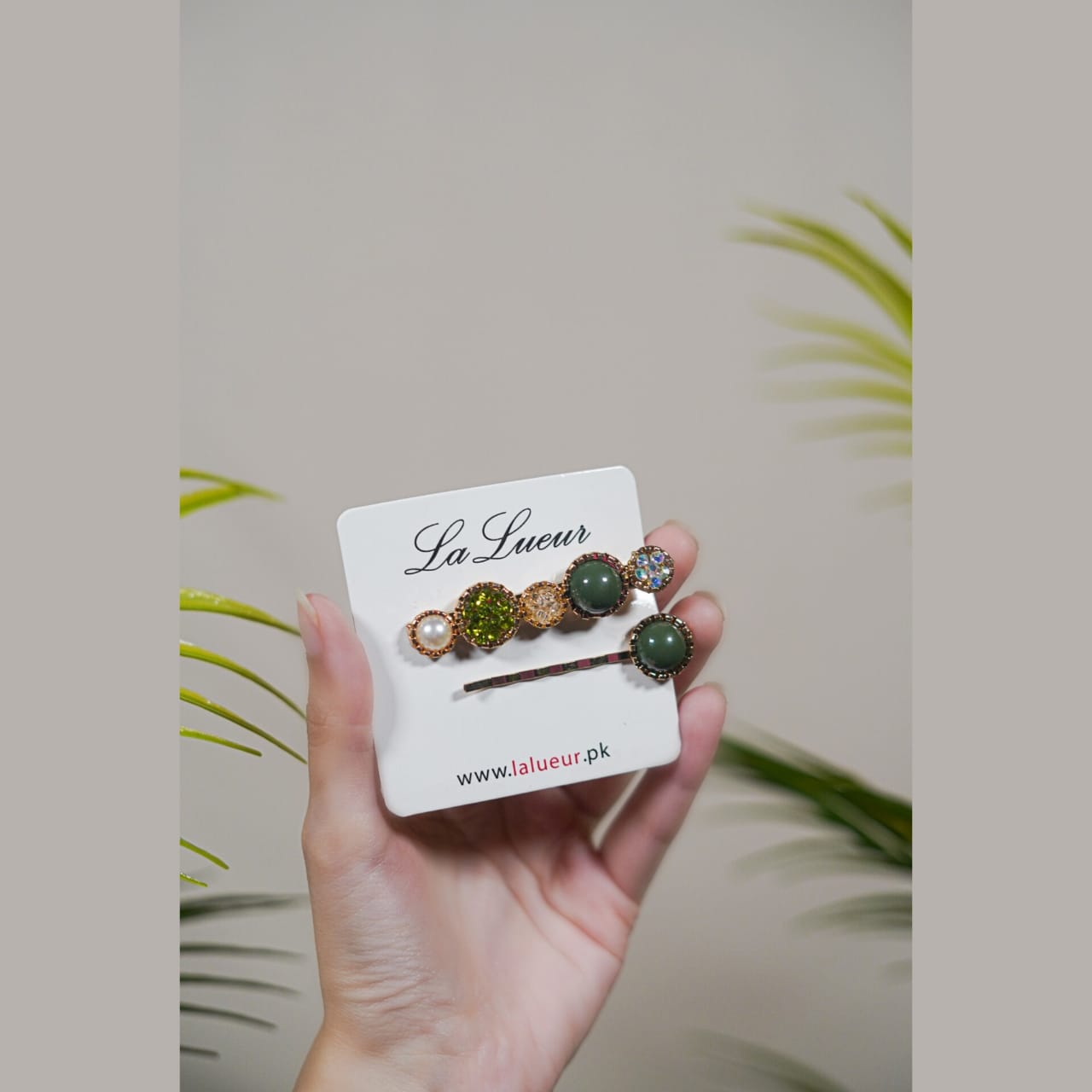 Simulated Pearl Hairclips (2 pcs) - All-In-One Store