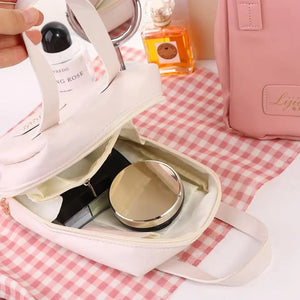 Small And Compact Make up bag - All-In-One Store