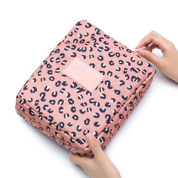 Travel outdoor makeup bag - All-In-One Store