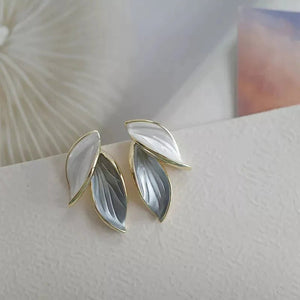 Trendy Leaves stud earrings - All-In-One Store