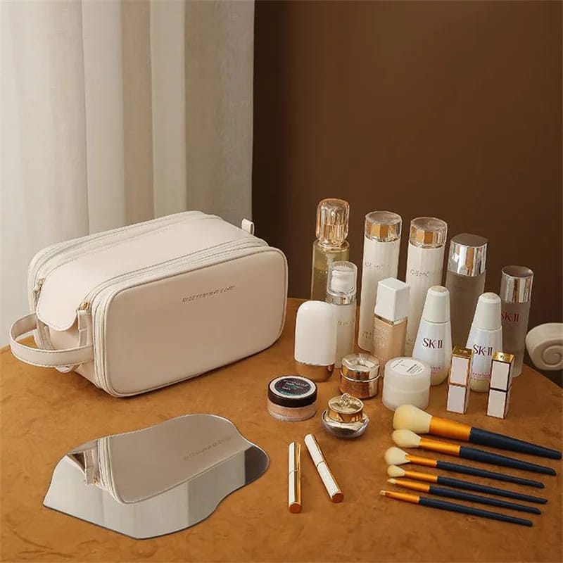 Versatile and Stylish Cosmetic Bag - All-In-One Store